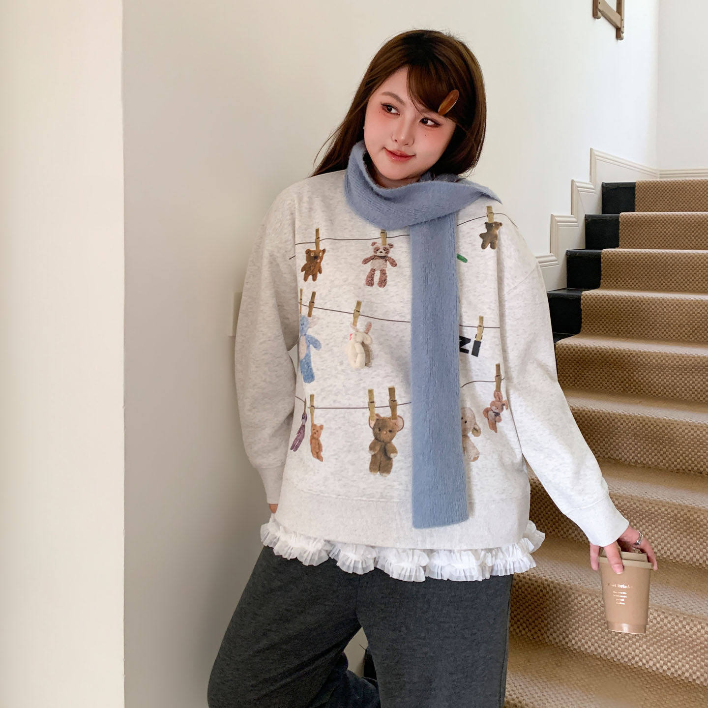 YUZI鱼子玩偶印花圆领加绒卫衣宽松米白色甜酷百搭上衣大码女装,女装/女士精品,大码内搭,淘宝优惠券,粉丝福利购,淘宝优惠卷