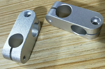 KLSR/MLKR8 10 12 16 20 25 30支柱固定夹 万向旋转十字夾转接头