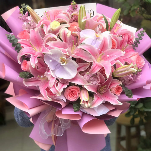 粉红玫瑰百合生日大花束鲜花同城速递配送妈妈长辈探望上海广州店