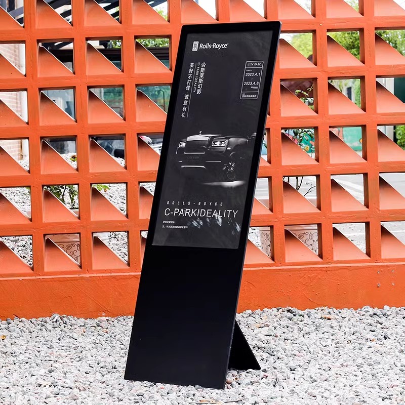 前沿环艺高端不锈钢可更换广告牌