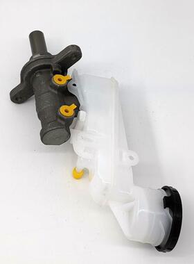 汽车离合器总泵适用于ISUZU D-MAX刹车总泵离合器分泵厂家供应