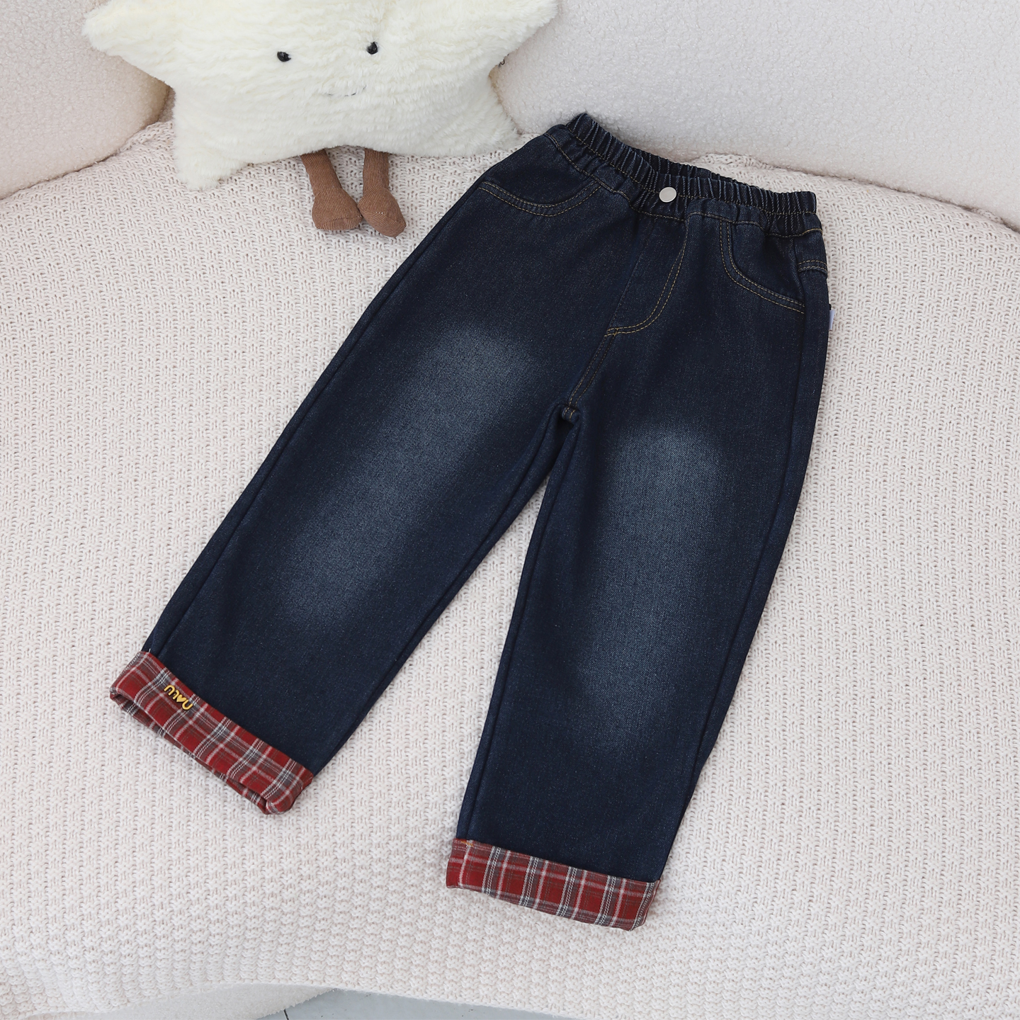 女宝加绒软牛仔裤水洗磨白卷边裤