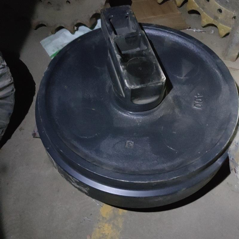 DX520LC-9C挖掘机支重轮引导轮底盘件DX5600LC四轮一带履带总成链