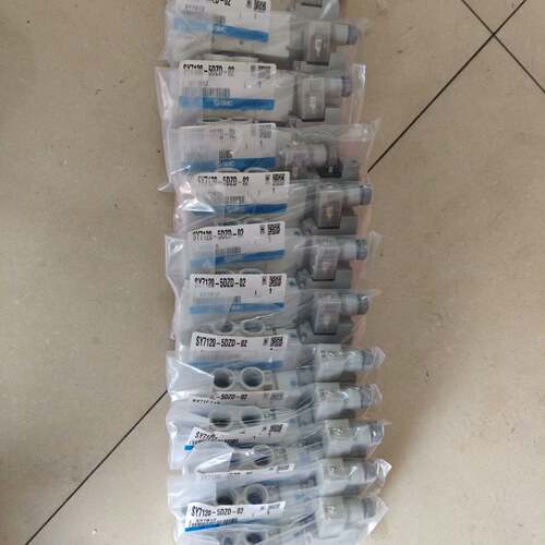 可维修SMC，SY7120-5DZD-02，，进口正品电磁阀