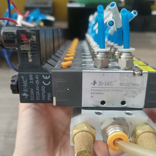 可维修RV5211-06QDC24V2.8W，亿太诺电磁阀
