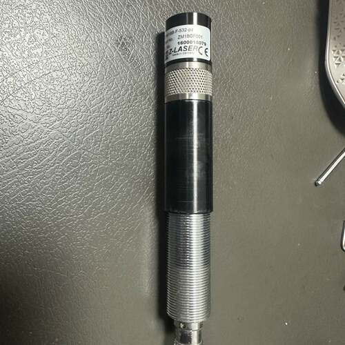 可维修Z-LASERZ1M18B-F-532-PZ，激光发射器