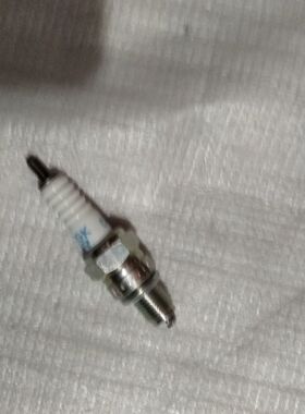 三阳 原厂GR/凤凰/巡弋150/180 XS150T-7/9/8A/2A/5A 电喷 火花塞