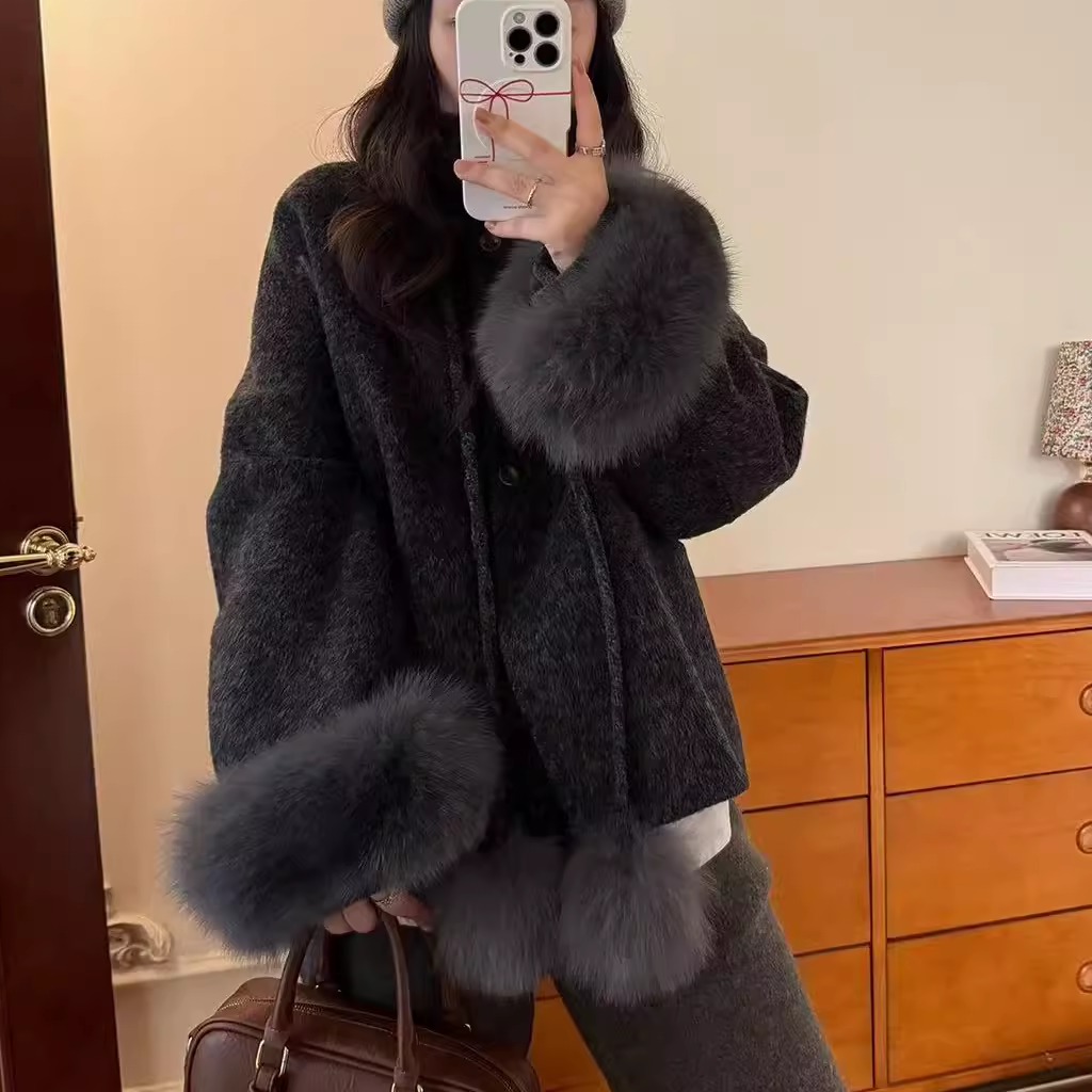 2025秋冬新款双面呢毛毛袖女士短款宽松羊毛外套902