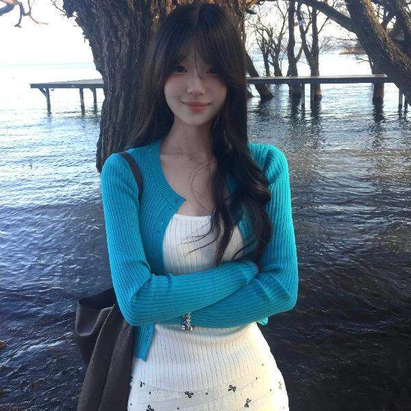 韩系纯欲辣妹针织开衫吊带背心两件套女春季2026新款别致绝美上衣
