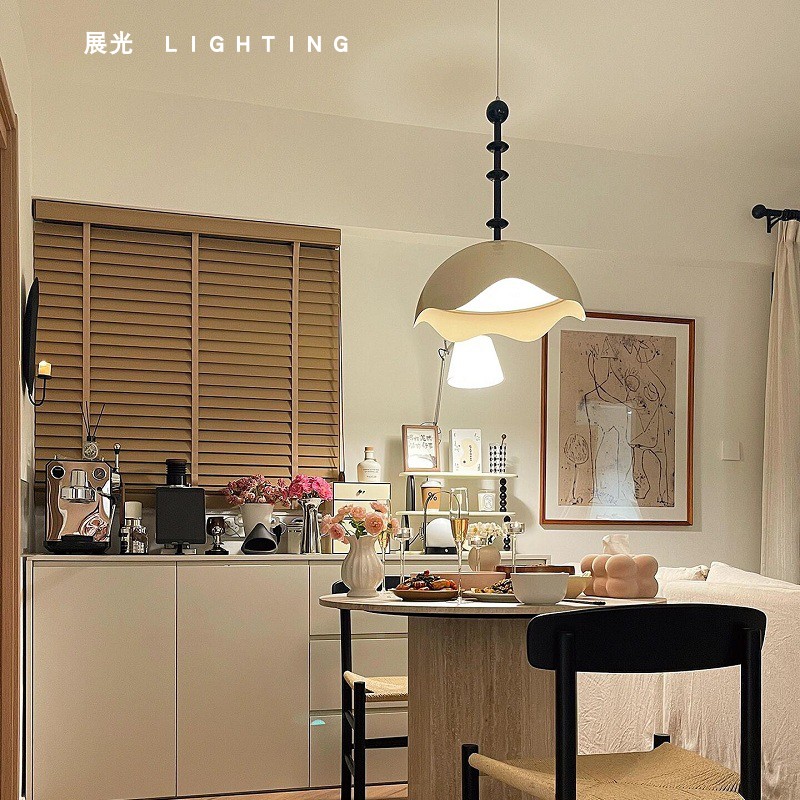 蛋壳法式中古风餐厅卧室吊灯