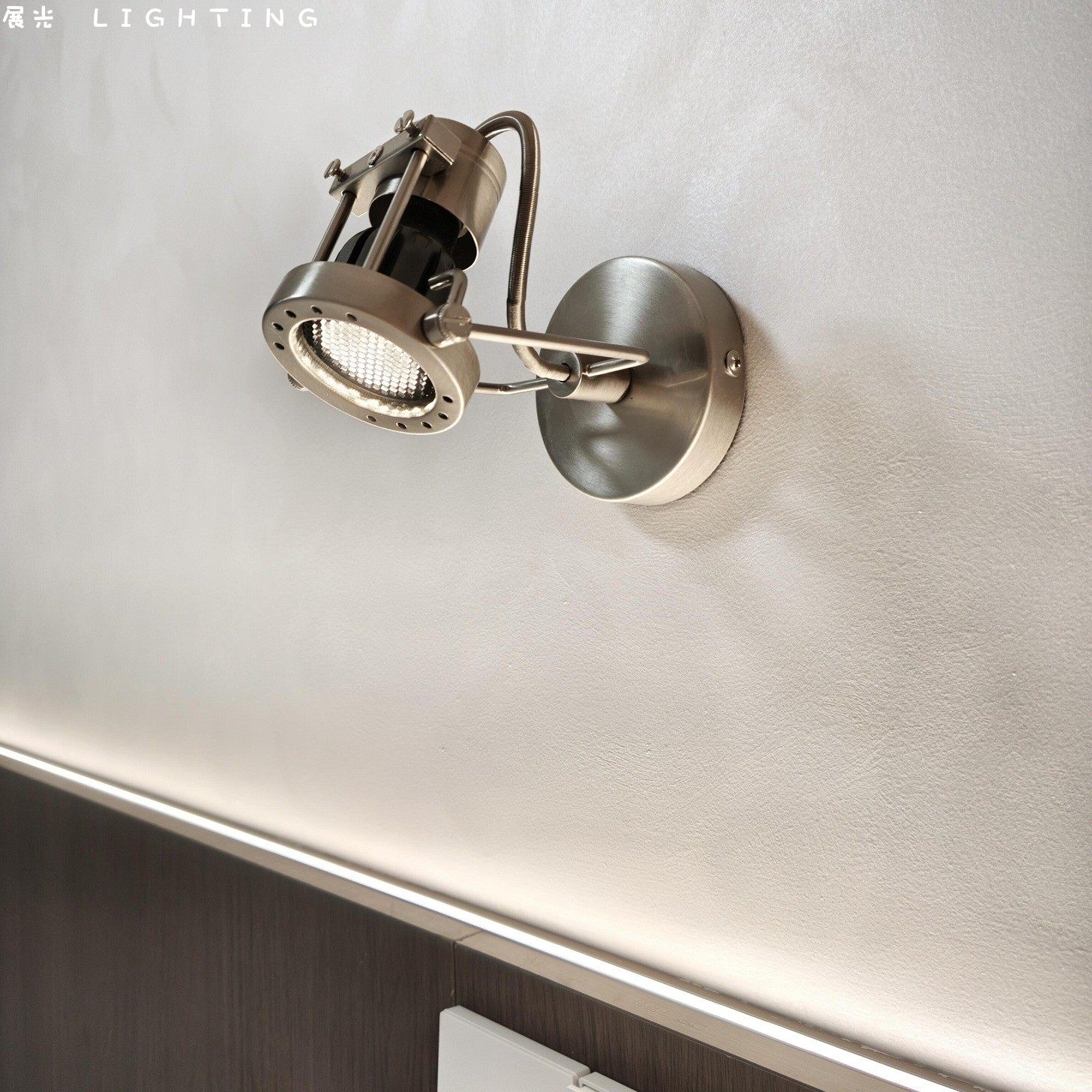 包豪斯明装射灯工业风金属可调节角度壁灯具过道走廊无主灯,家装灯饰光源,明装射灯,淘宝优惠券,粉丝福利购,淘宝优惠卷