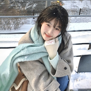 薄荷绿色初中生围巾女2025新款仿马海毛韩系氛围感纯色百搭加厚