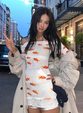 现货正品 omighty 金鱼锦鲤印花长袖一字领修身T恤连衣裙辣妹风女