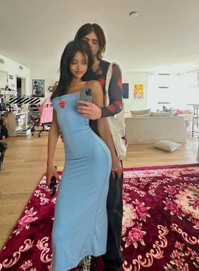 【怪品味】正品Omighty抹胸连衣裙 草莓刺绣性感紧身抹胸长裙女