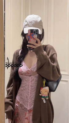 吊带连衣裙半透蕾丝拼接