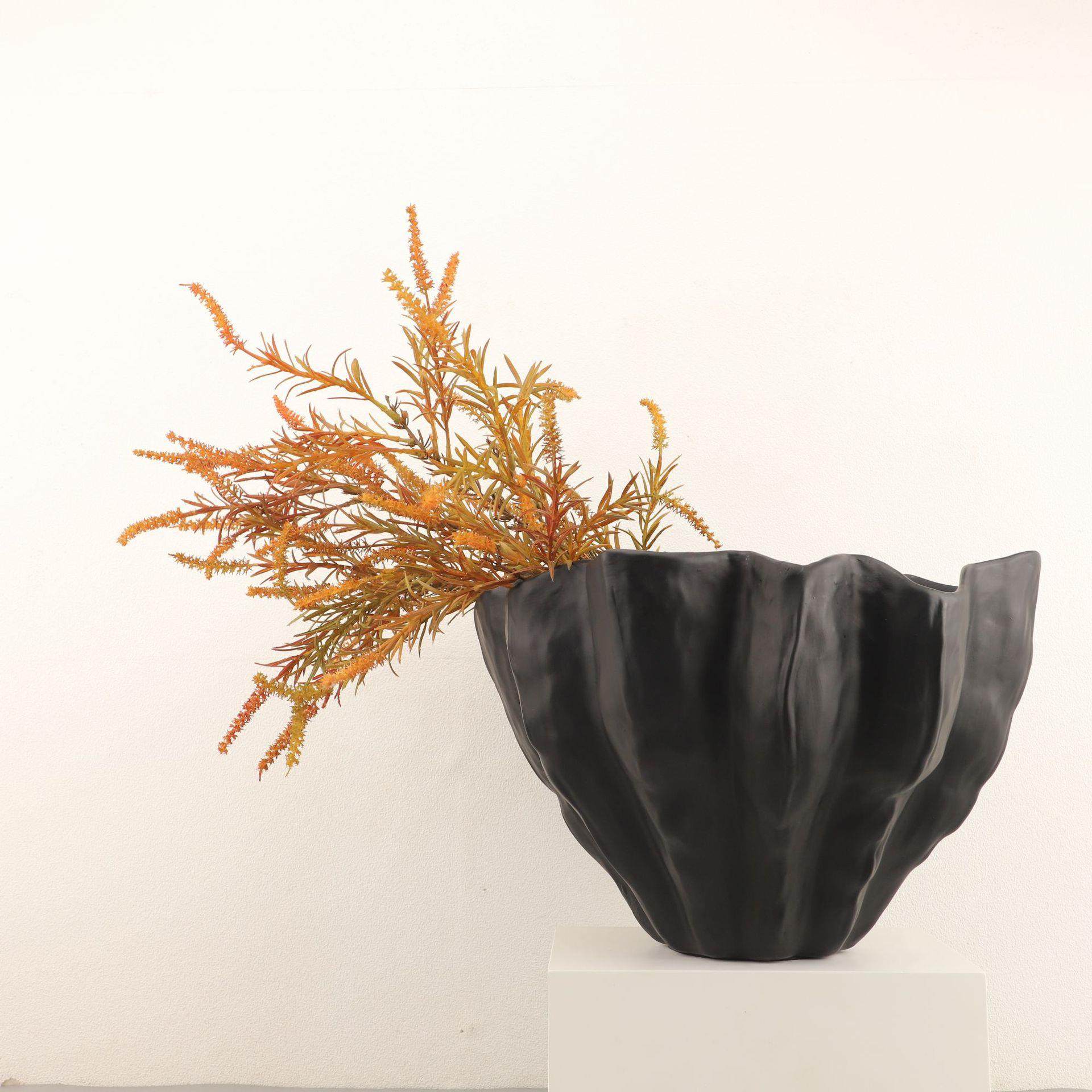 欧式简约树脂荷叶花瓶创意样板间卧室客厅餐桌酒柜茶几工艺品摆件,家居饰品,装饰摆件,淘宝优惠券,粉丝福利购,淘宝优惠卷