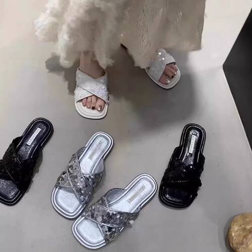 亮片银色一字拖鞋女夏季