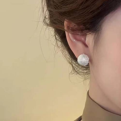 FEEINS轻奢耳饰 超闪圆球耳扣女小众设计感时尚气质百搭精致耳环