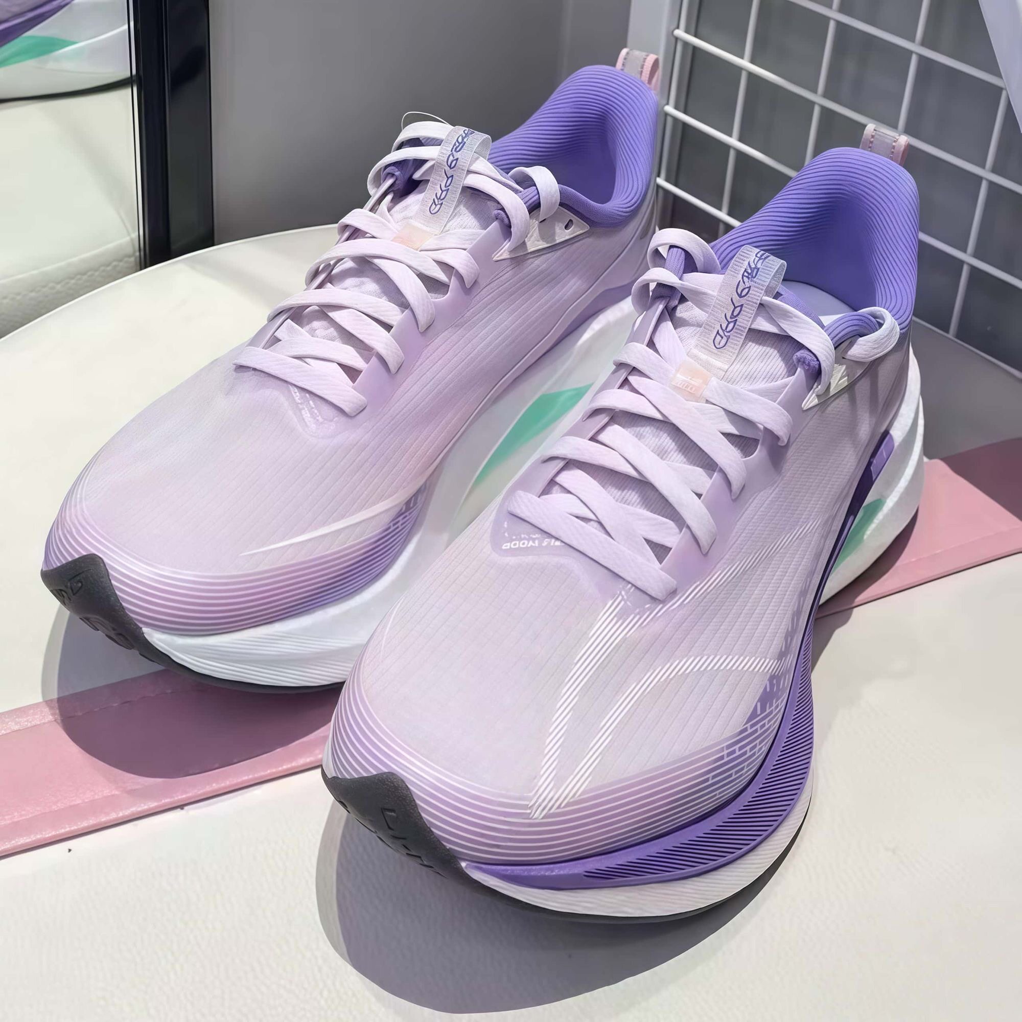 赤兔9pro碳板跑鞋秋冬款回弹体测训练学生男女减震竞速运动跑鞋