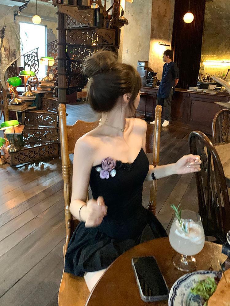 下周六露肩裹胸鱼骨抹胸背心黑色吊带胸衣女夏季法式辣妹外穿上衣