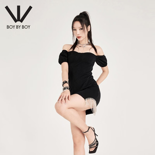 潮牌女装 BOY春季 修身 版 饰针织连衣裙W17000 BOY 型下摆仿钻装
