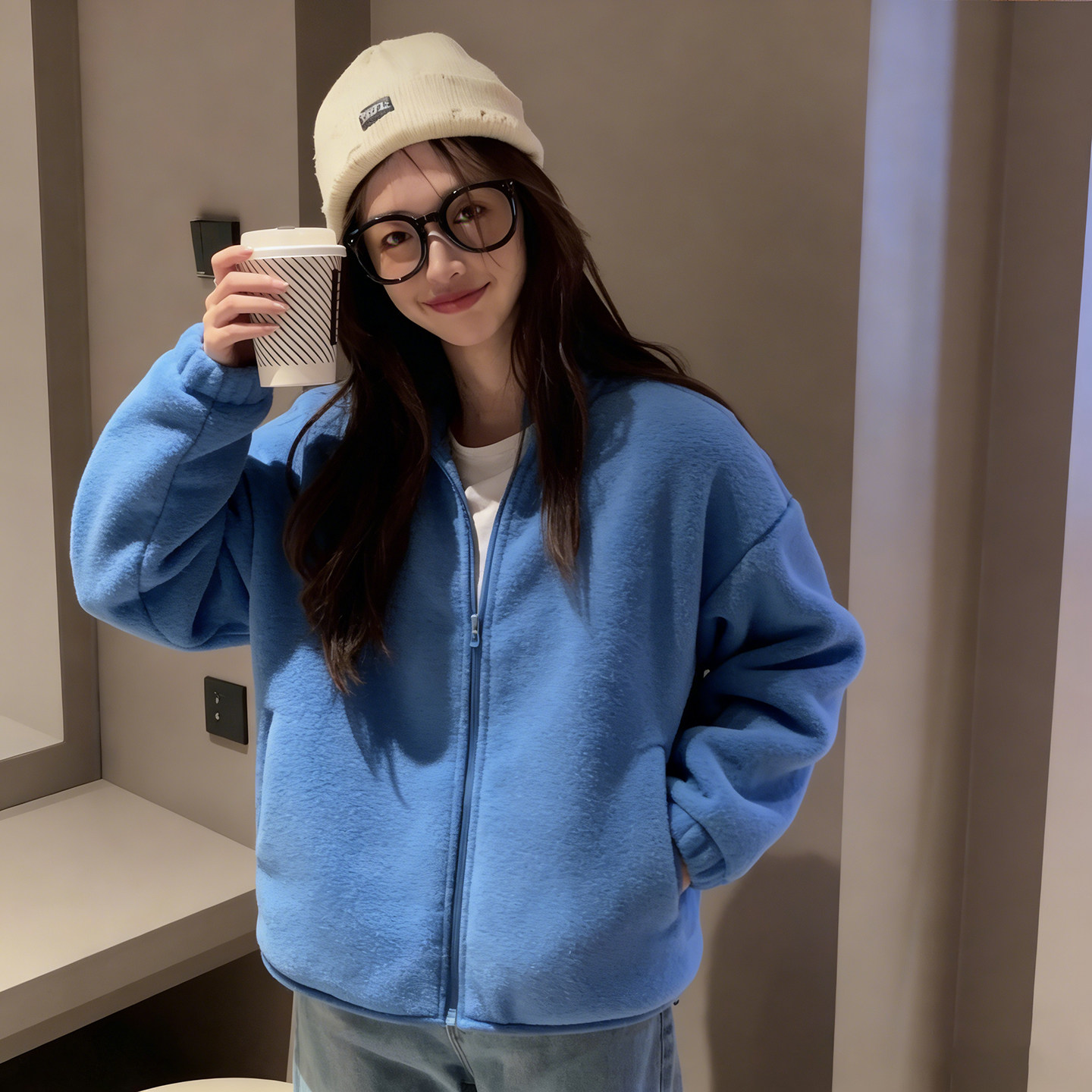 温暖港湾~韩系蓝色拉链开衫短款外套女秋慵懒宽松保暖摇粒绒卫衣,女装/女士精品,常规大码外套,淘宝优惠券,粉丝福利购,淘宝优惠卷