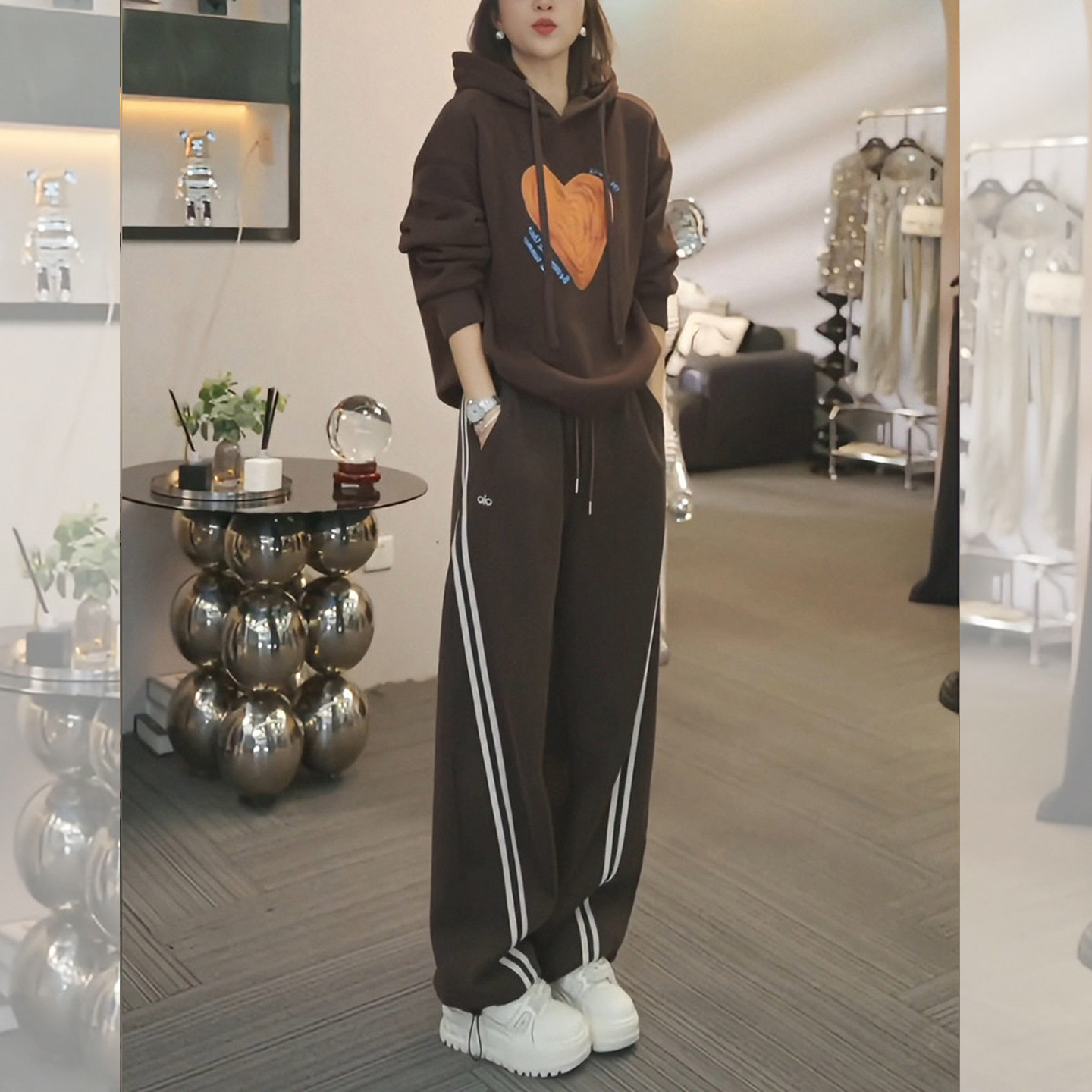 咖调慵懒~爱心印花连帽卫衣女秋冬高级感深咖色宽松遮肉休闲上衣,女装/女士精品,大码内搭,淘宝优惠券,粉丝福利购,淘宝优惠卷