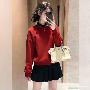 精致细节~红色木耳领无帽卫衣女款2026新款斜扣装饰显瘦减龄上衣