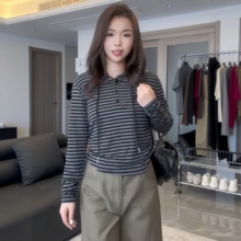 条纹正肩长袖连帽卫衣女款2025新款早秋季宽松显瘦小个子短款上衣