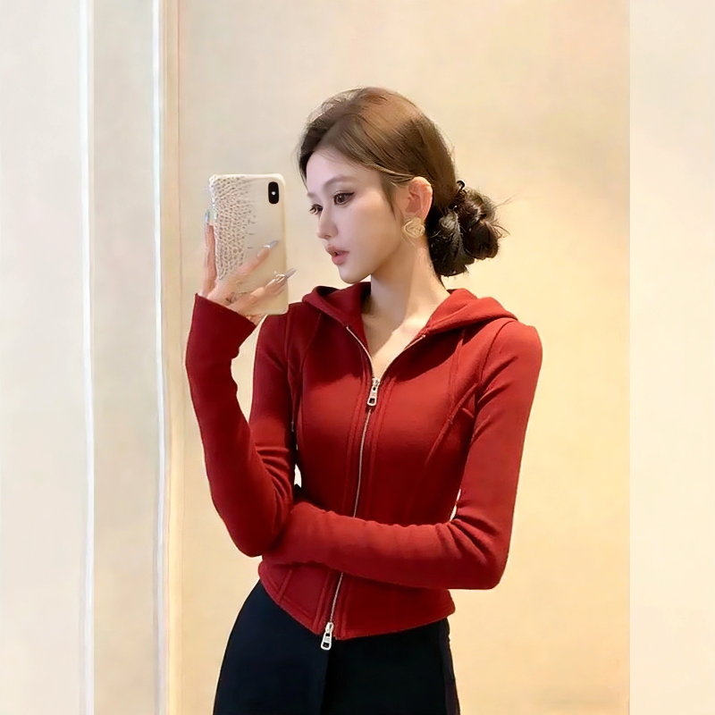红衫雅俏~新年红色修身连帽内搭卫衣女2026新款外套收腰拉链上衣