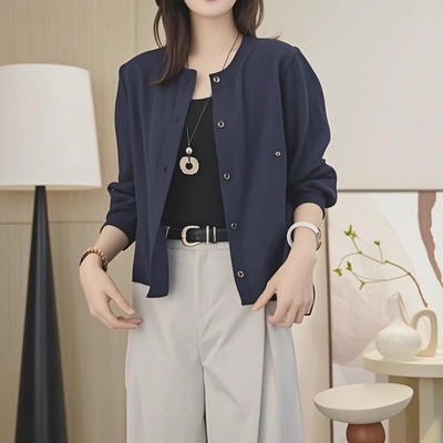 别致单排扣防晒衬衫上衣