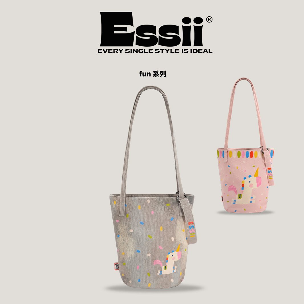 梦境原创插画春夏小众可爱休闲斜挎单肩加长水桶帆布包女