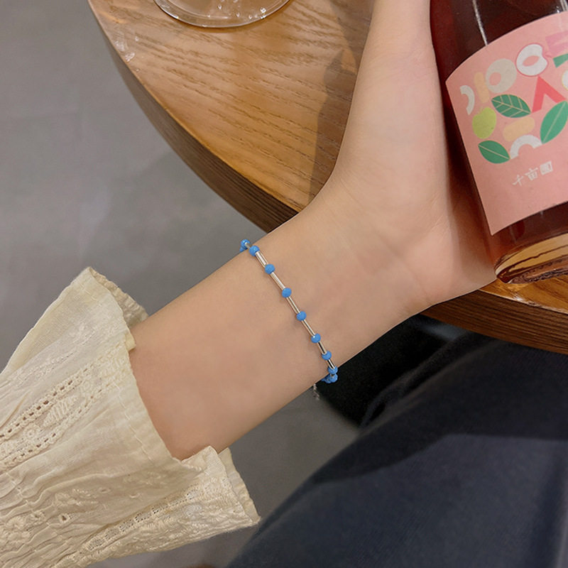 ins风小清新蓝色串珠手链小众设计冷淡风简约手环女气质百搭手饰