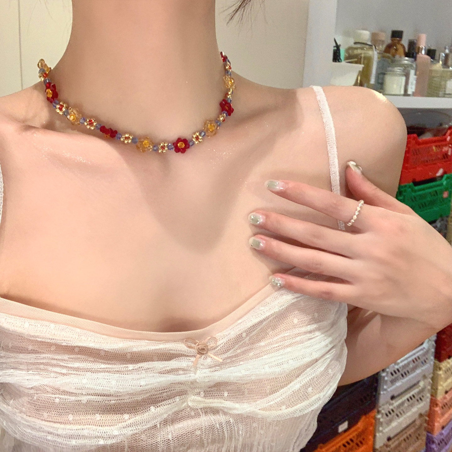 复古彩色花朵串珠项链女2026新款小众设计锁骨链甜美时尚百搭手链
