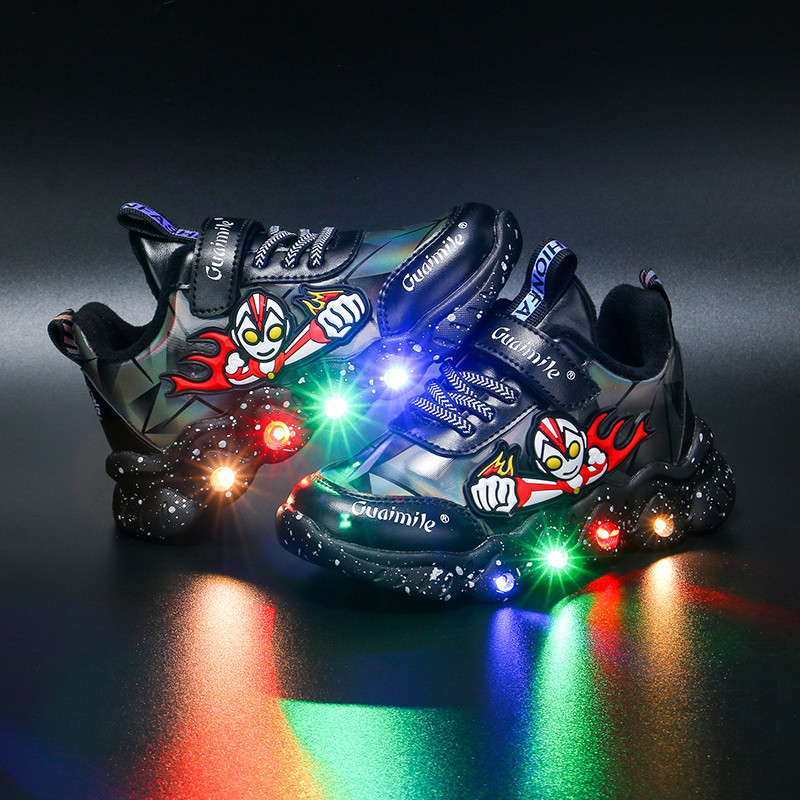 奥特曼男童鞋子2025秋冬季新款儿童运动鞋发光亮灯中大童黑色皮面,童鞋/婴儿鞋/亲子鞋,运动鞋,淘宝优惠券,粉丝福利购,淘宝优惠卷