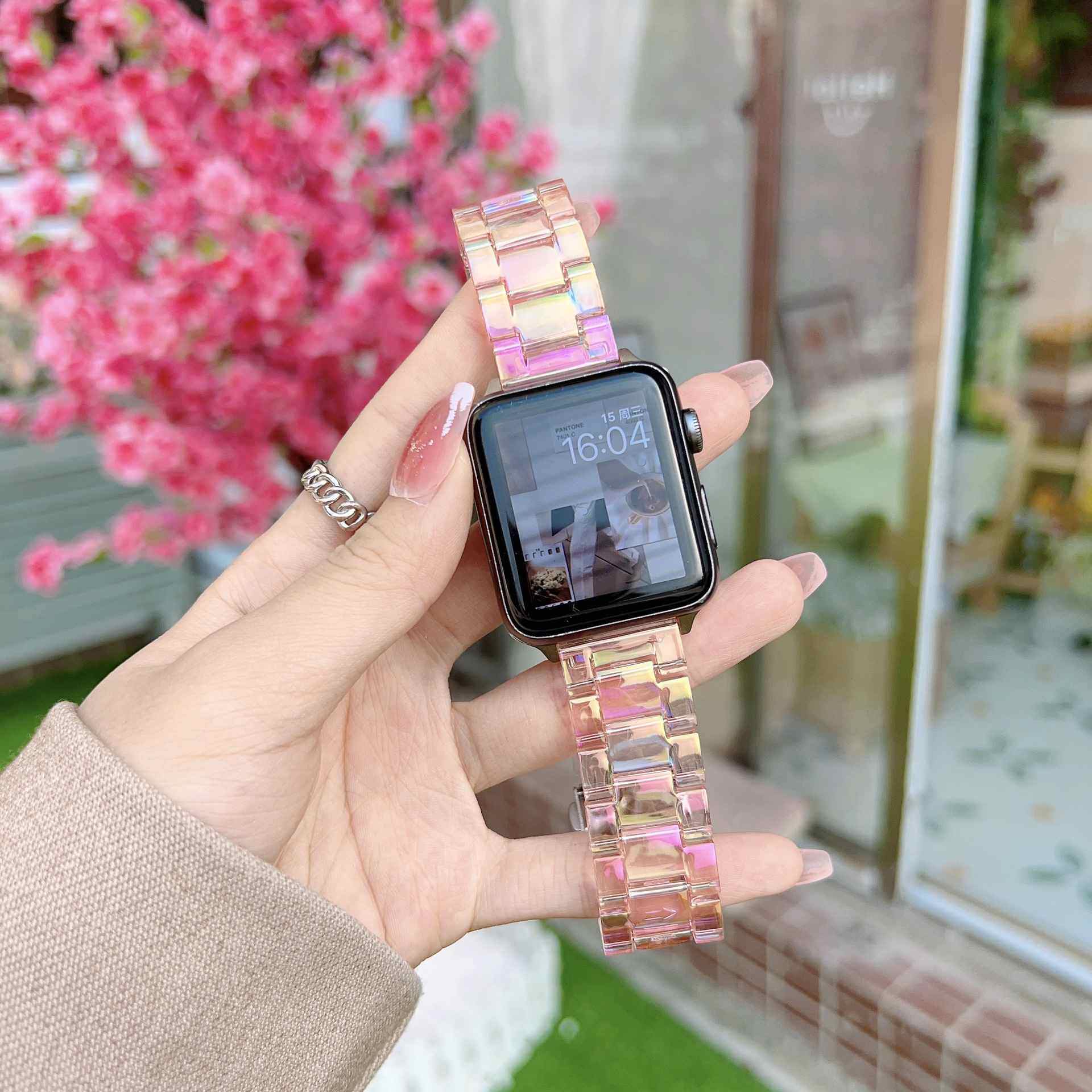 秋冬适用iwatch8表带三株幻彩陶瓷苹果S7华为三星手表链20