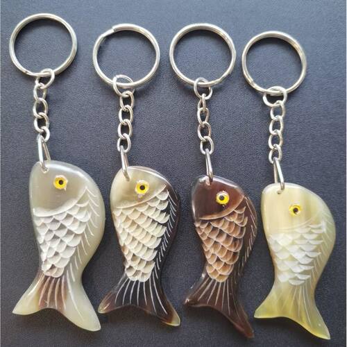 牛角挂件配饰牛角小鱼工艺钥匙扣摆件牛角吊坠牛角梳子厂家