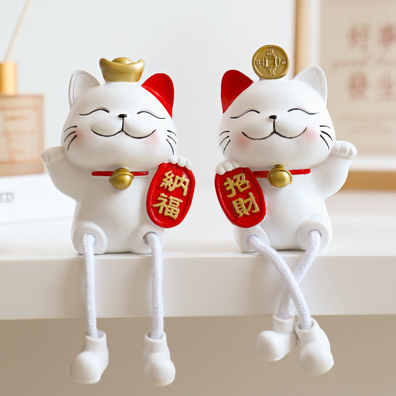 创意招财猫吊脚娃娃可爱手工娃娃摆件家居装饰品书房桌面树脂小猫
