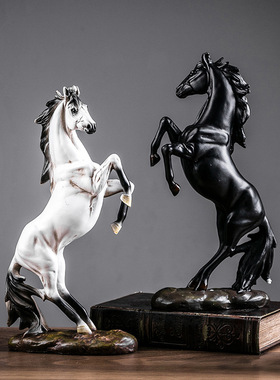欧式站立马摆件家居客厅玄关书房办公桌装饰品马到成功树脂工艺品