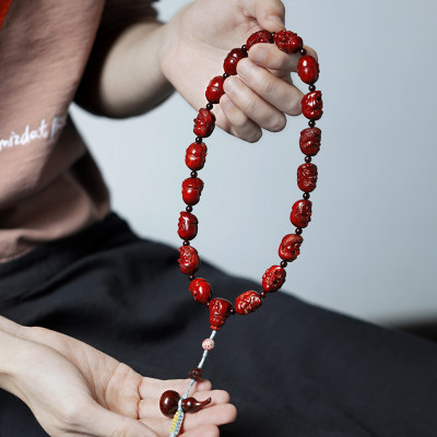 小叶紫檀木雕手串十八罗汉手持