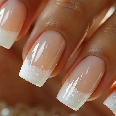 碎闪椰白法式中款欧方形ins风可拆卸穿戴甲24 press on nails