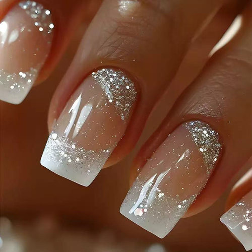 细闪银碎冰川白法式时尚欧美风可拆卸穿戴甲24片press on nails
