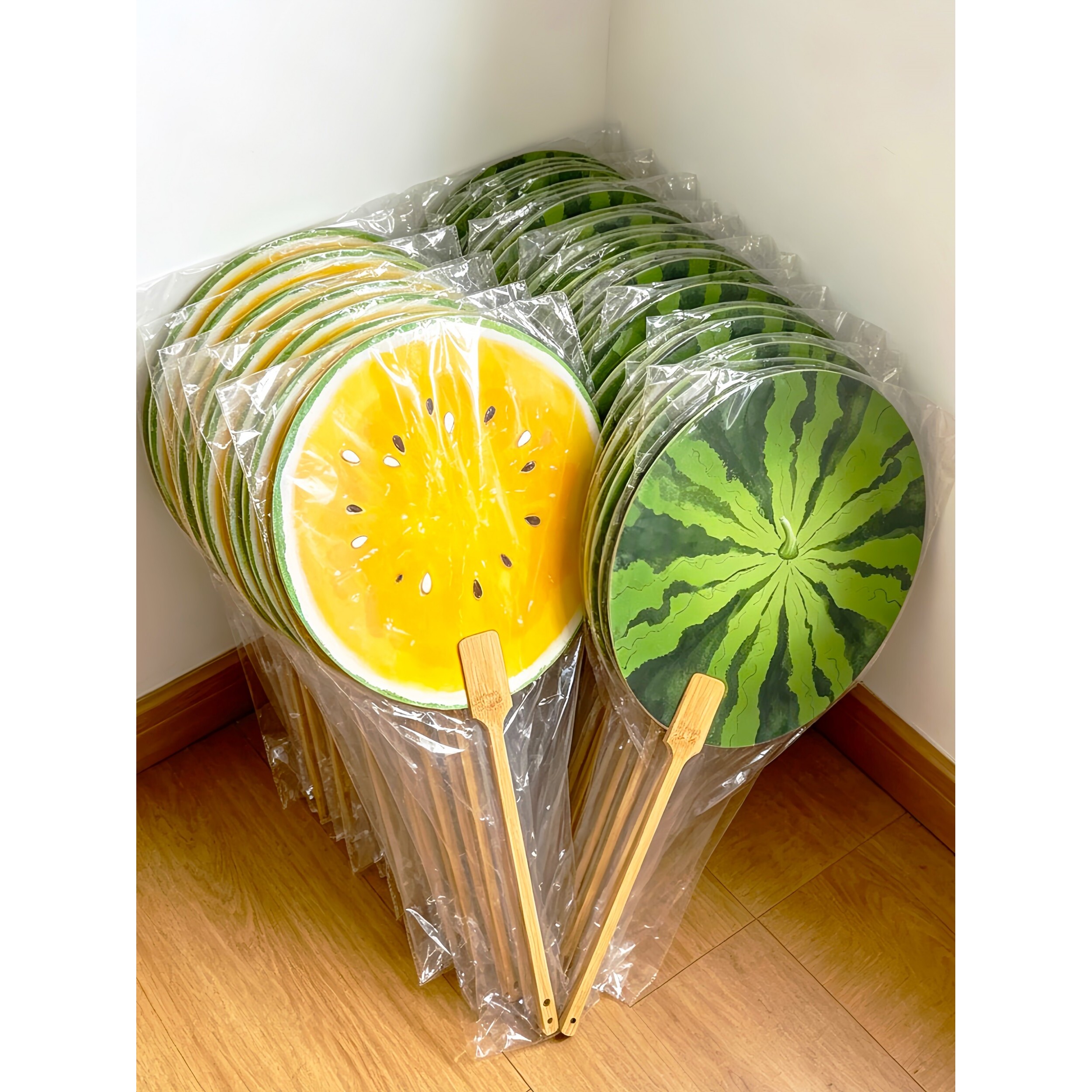 黄色西瓜扇子便携随身家用夏季凉快蒲扇防摔耐用高颜值手摇扇团扇