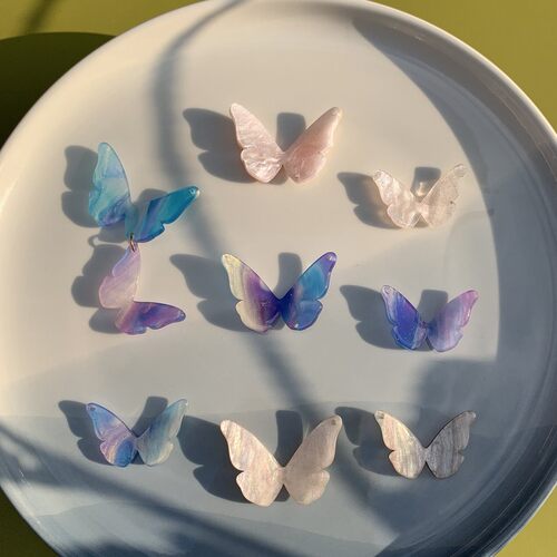 DREAM FAIRY glitter pink gradient blue purple butterfly pend