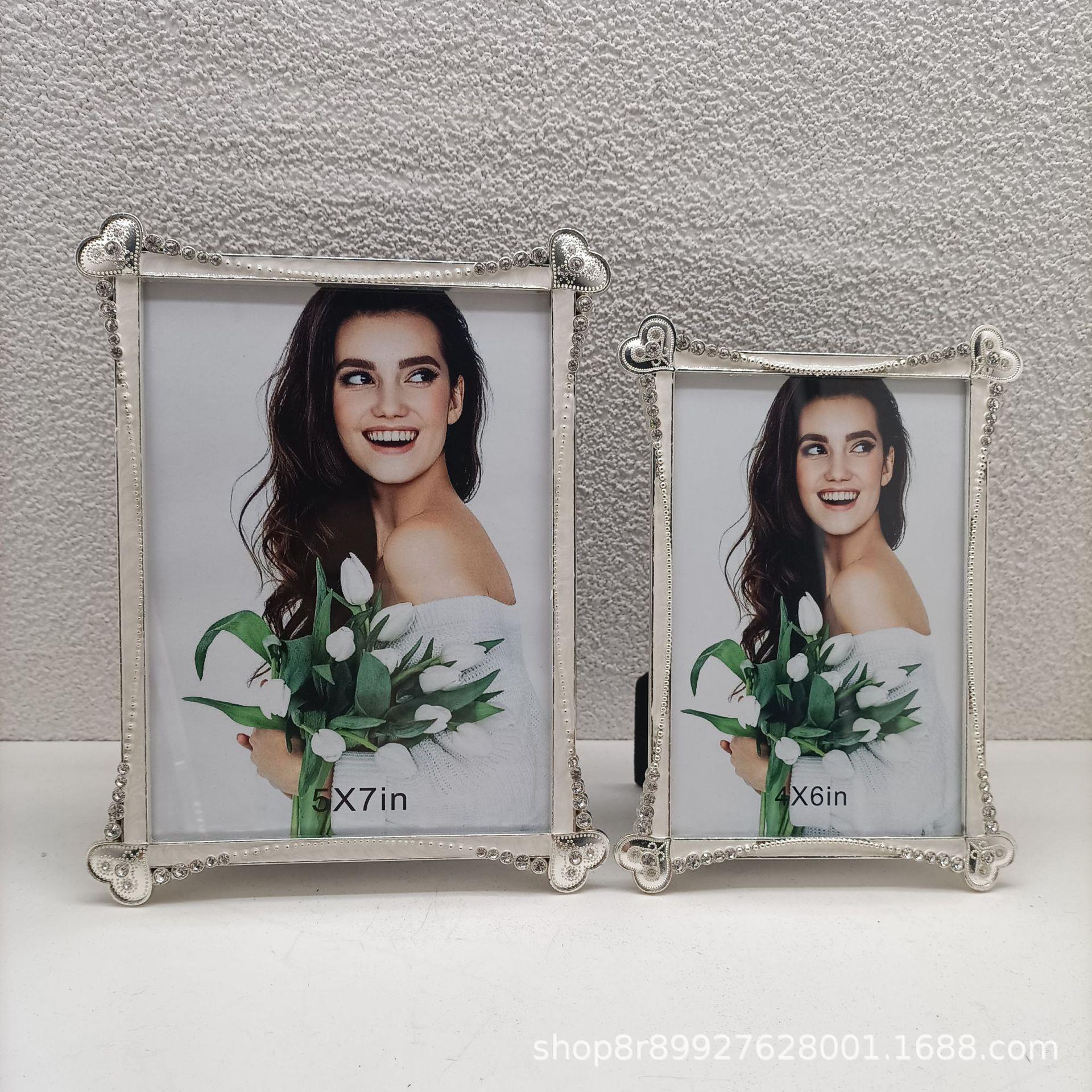 现代简约金属心形相框 样板房软装摆台摆件 金属相框