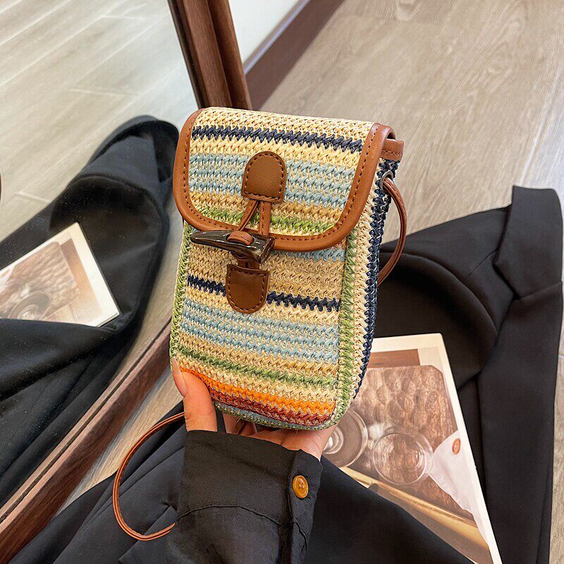 海边度假草编包包女2026新款夏天斜挎小包ins流行编织迷节日礼品