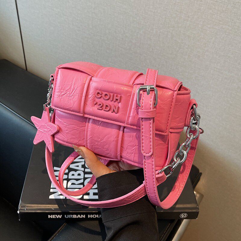 高级感小众包包女2026新款春夏时尚流行超火斜挎包编织手节日礼品