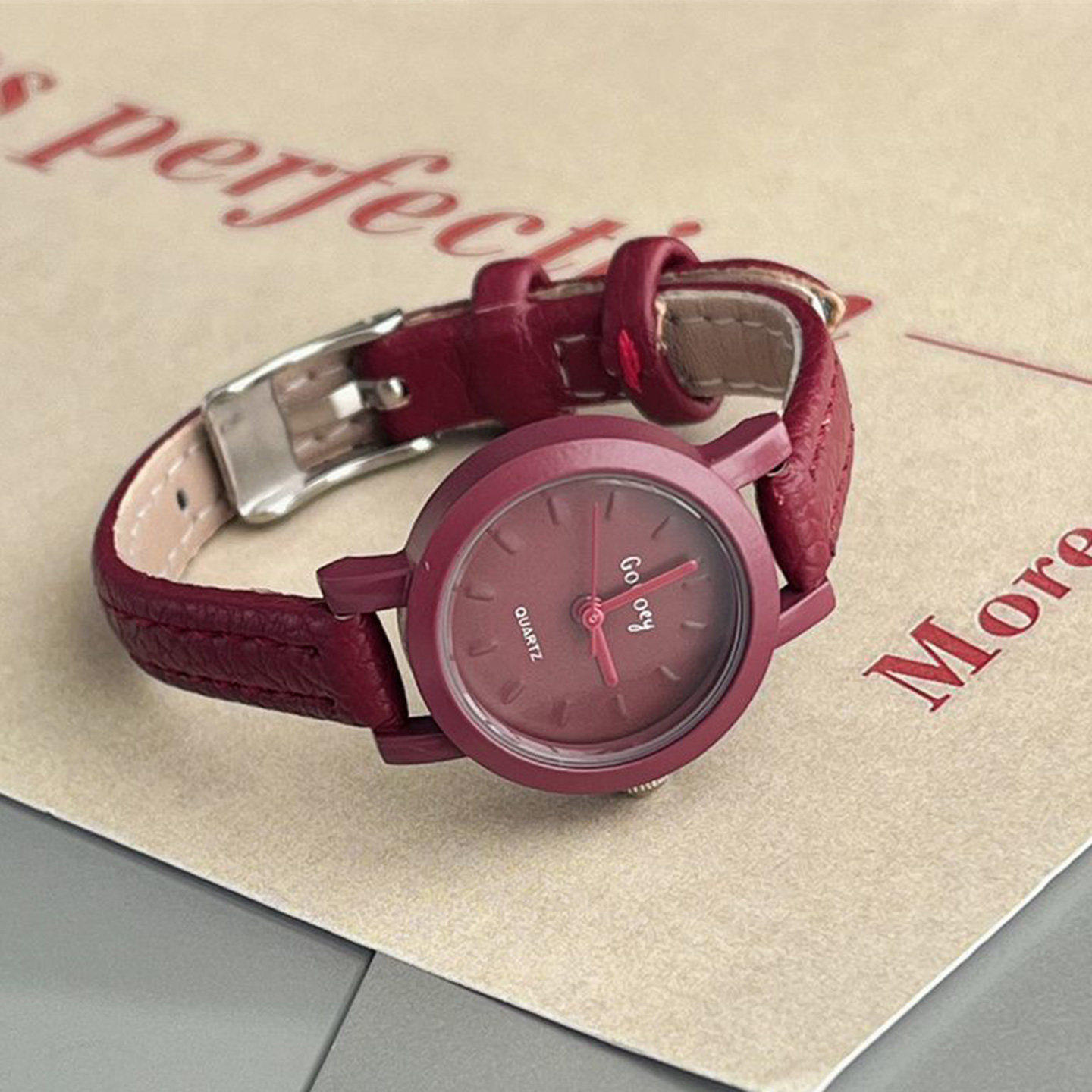 ins风文艺感手表女款学生初高中2026新款小巧精致只看时节日礼品