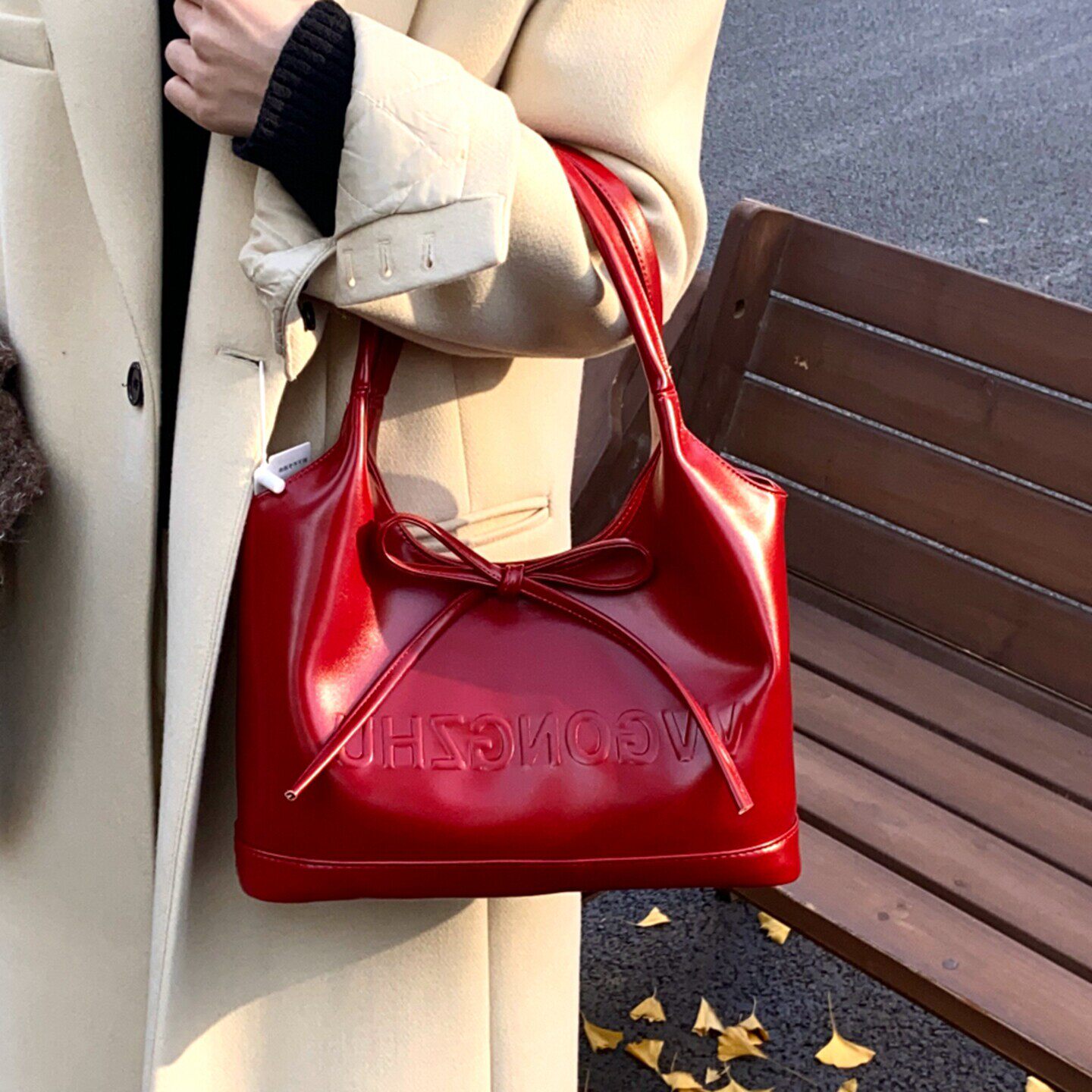 高级感大容量红色包包女2026新款婚礼单肩托特包轻奢小众节日礼品