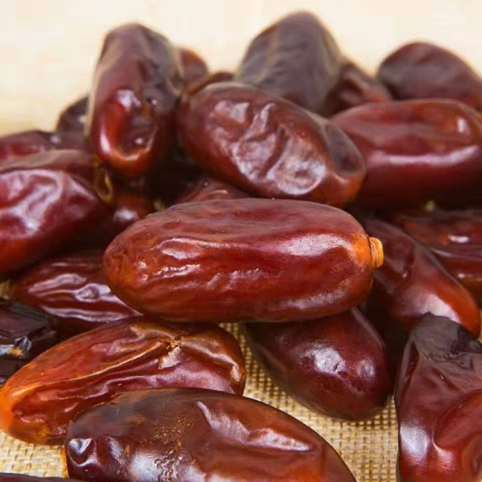 椰枣特产500g伊朗大黑椰迪拜阿联酋伊拉克新疆蜜枣干零食代发